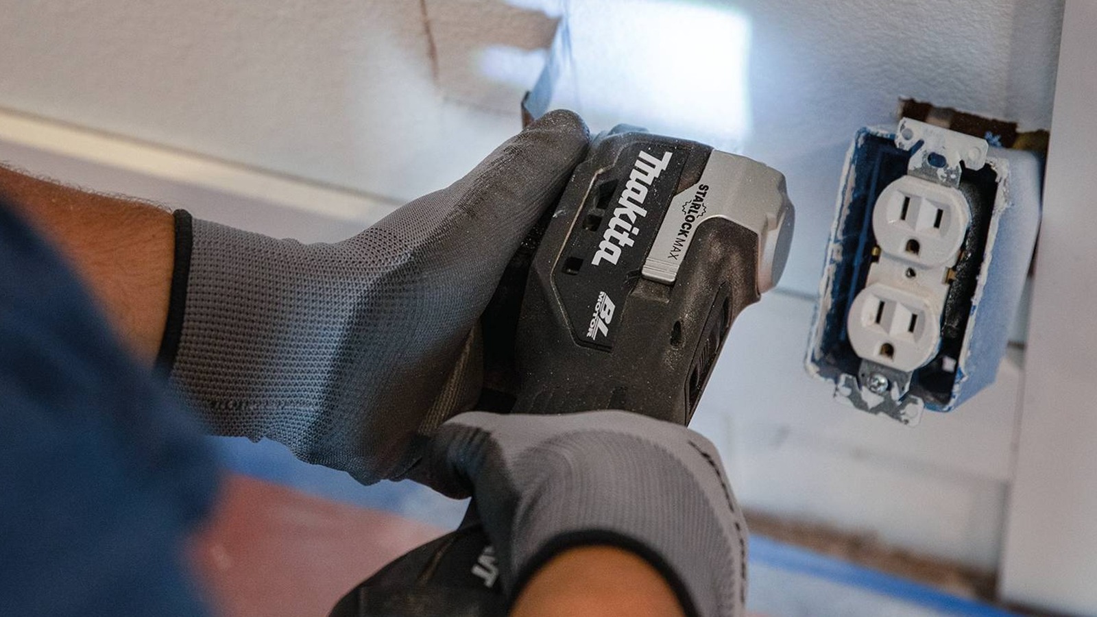 What Makes Makita's Starlock Oscillating Tool Different From Its Other Options?